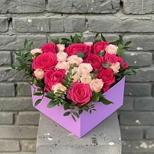 Цветочная композиция из Розы в коробке в Прикубанский