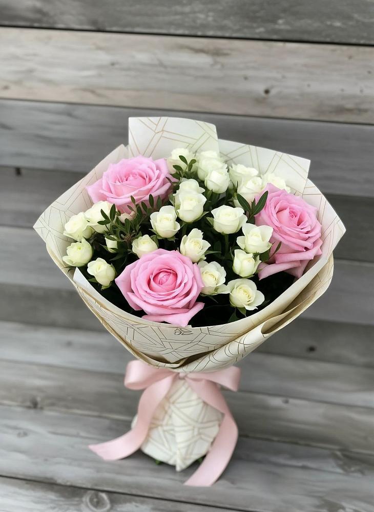 Букет цветов из: Розы в Прикубанский