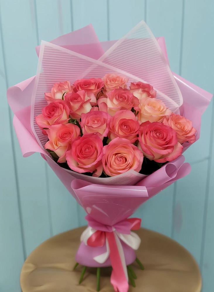 Букет 15 Розовых роз Равель в Прикубанский