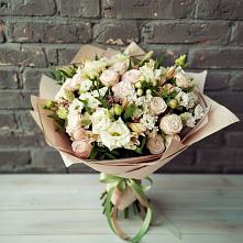 Букет цветов из:  Альстромерии, Розы и Хризантемы в Прикубанский