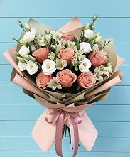 Букет цветов из:  Розы, Альстромерии и Лизиантусы в Прикубанский
