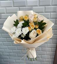 Букет цветов из:  Розы и Хризантемы в Прикубанский