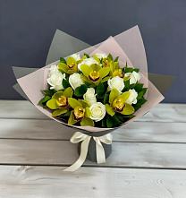 Букет цветов из:  Орхидеи и Розы в Прикубанский