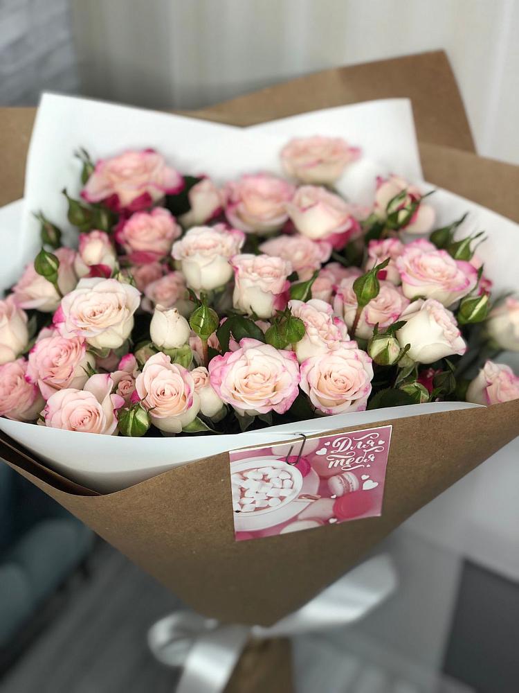 Букет цветов из: Розы в Прикубанский