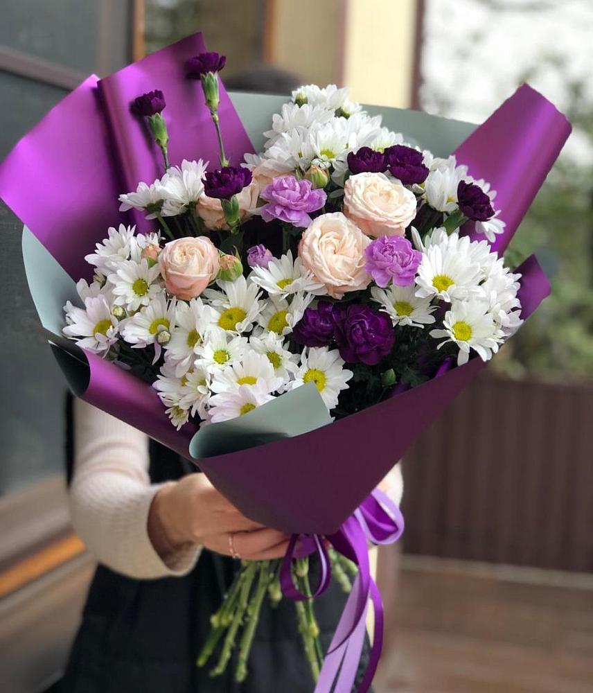 Букет цветов из: Хризантемы, Гвоздики и Розы в Прикубанский