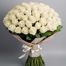 Букет 101 беля роза Белоснежка в Прикубанский