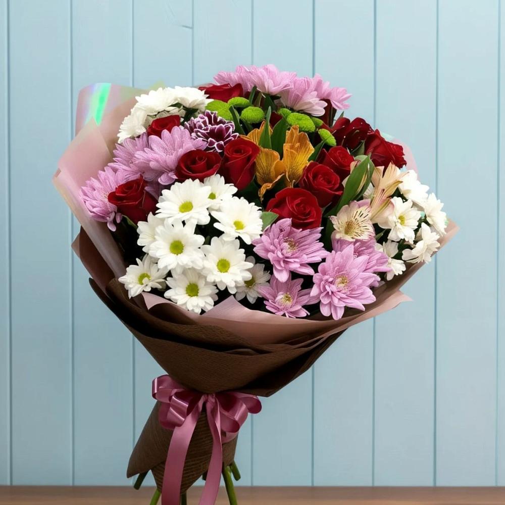 Букет цветов из: Розы, Хризантемы и Альстромерии в Прикубанский