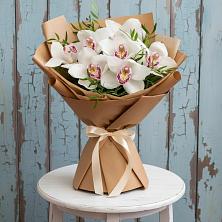 Букет цветов из:  Орхидеи и Розы в Прикубанский